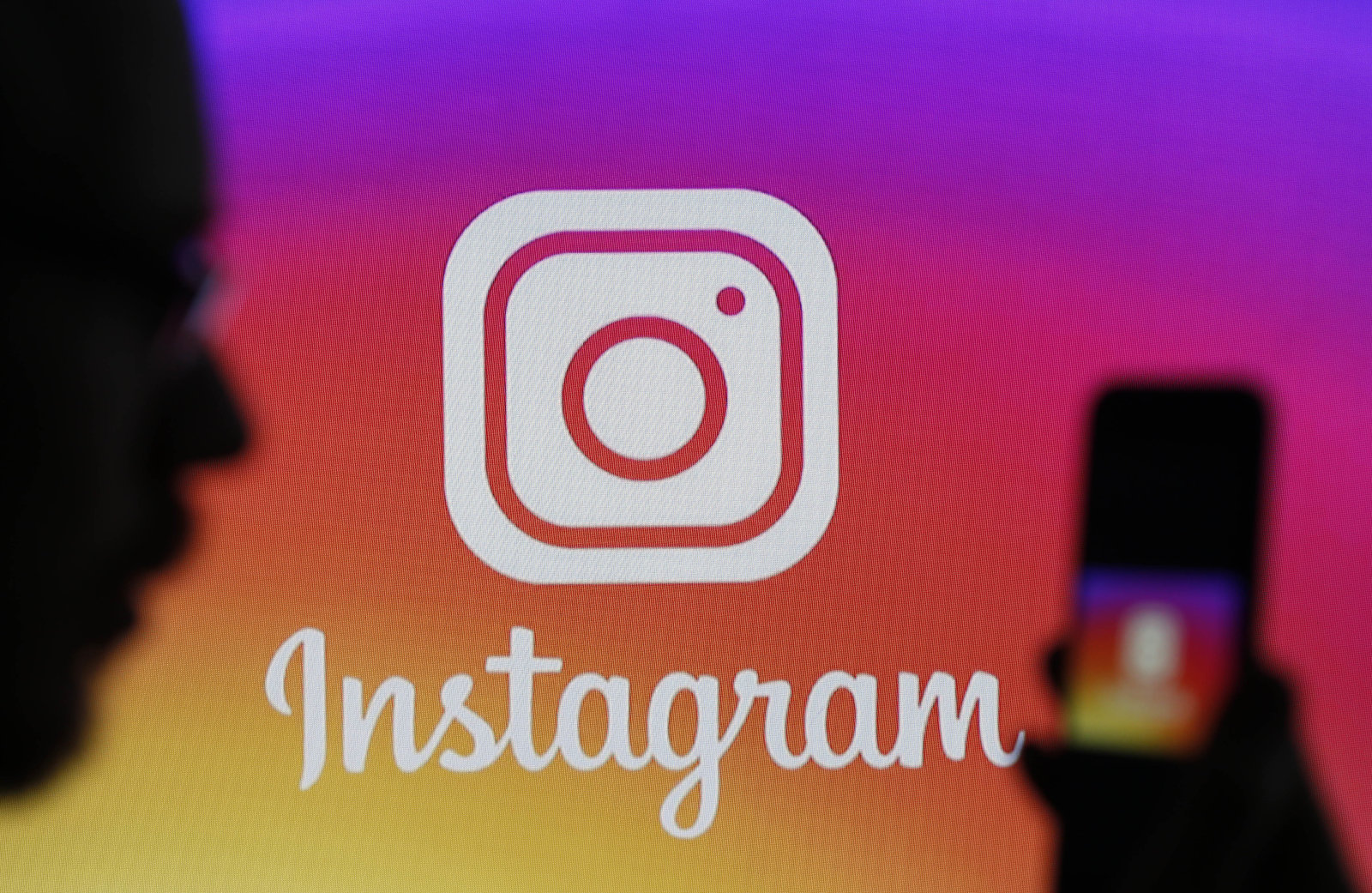Historias de Instagram ahora tienen traducción instantánea