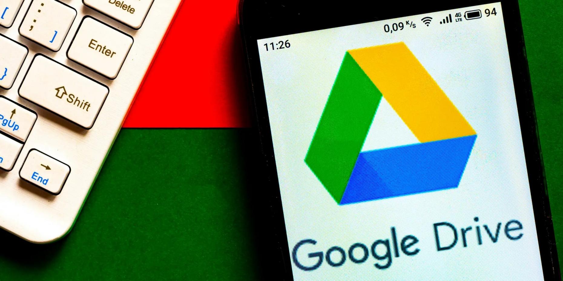 Google Drive ya permite guardar archivos para luego consultarlos sin conexión