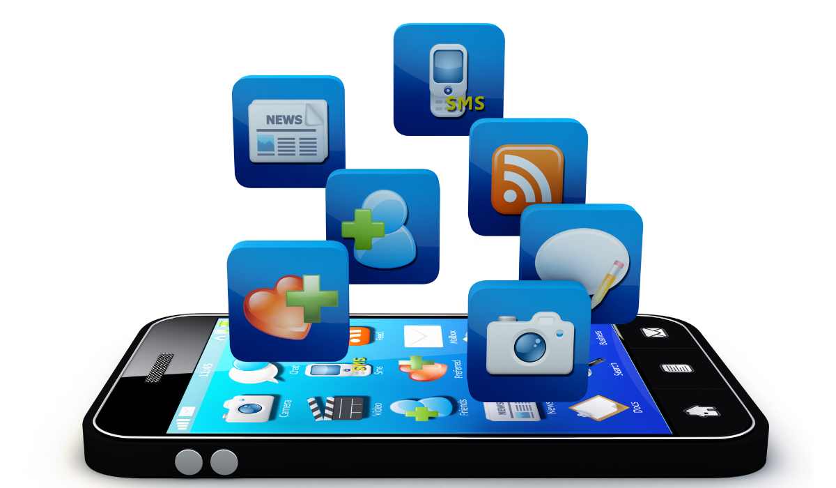 Revisa tu móvil: estas son las apps que no deberías tener en la pantalla de inicio, según una experta en seguridad